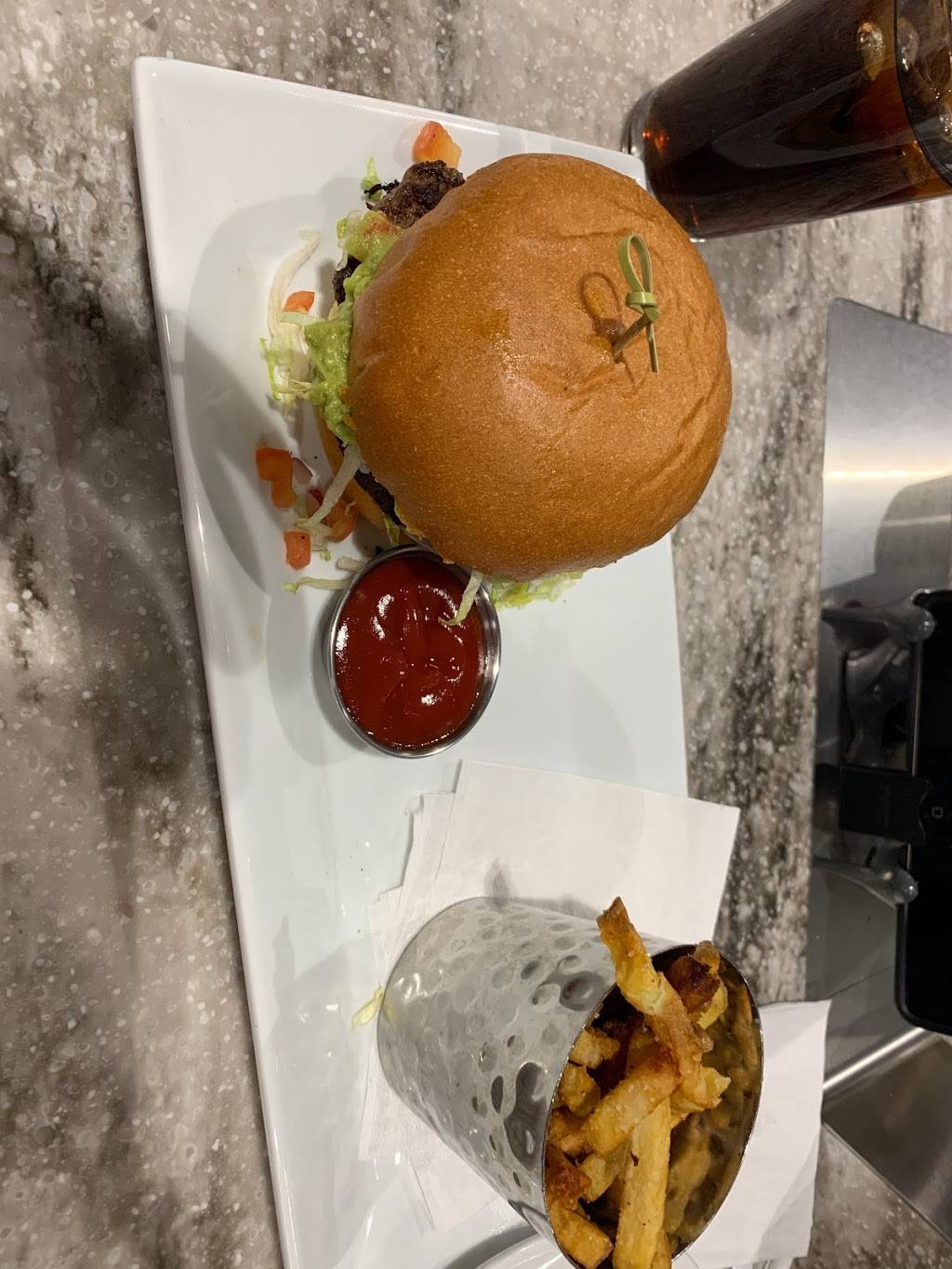 CIBO Express Gourmet Market | restaurant | 6301 Silver Dart Dr, Mississauga, ON L4W 1S9, Canada | 8665083558 OR +1 866-508-3558