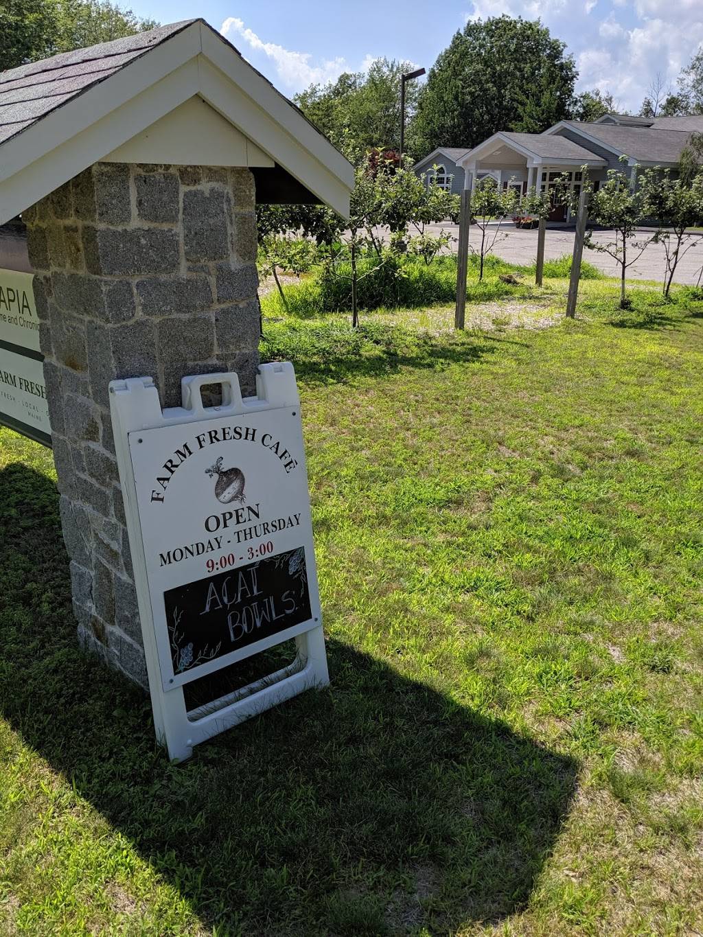 Farm Fresh Cafe | restaurant | 12 Industrial Pkwy, Brunswick, ME 04011, USA | 2078442045 OR +1 207-844-2045