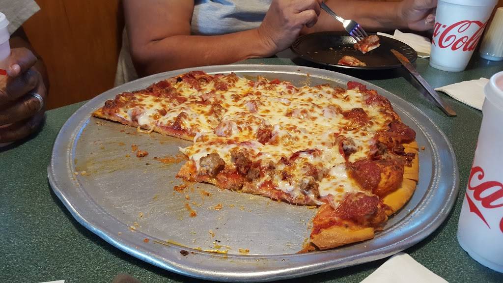 Pauls Chicago Pizza | restaurant | 1500 North McMullen Booth Rd, Clearwater, FL 33759, USA | 7277239777 OR +1 727-723-9777