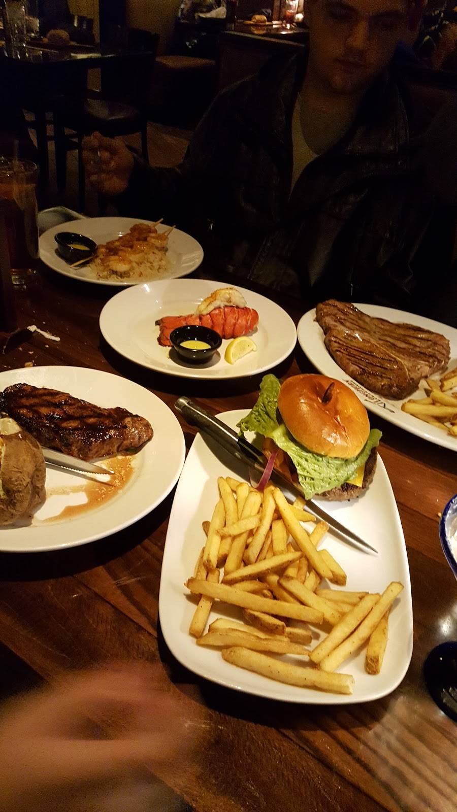 LongHorn Steakhouse | meal takeaway | 100 E 120th Ave Unit A, Northglenn, CO 80233, USA | 3034511116 OR +1 303-451-1116