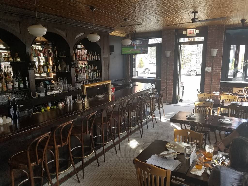 Battle Hill Tavern | restaurant | 686 6th Ave, Brooklyn, NY 11215, USA | 3479873055 OR +1 347-987-3055