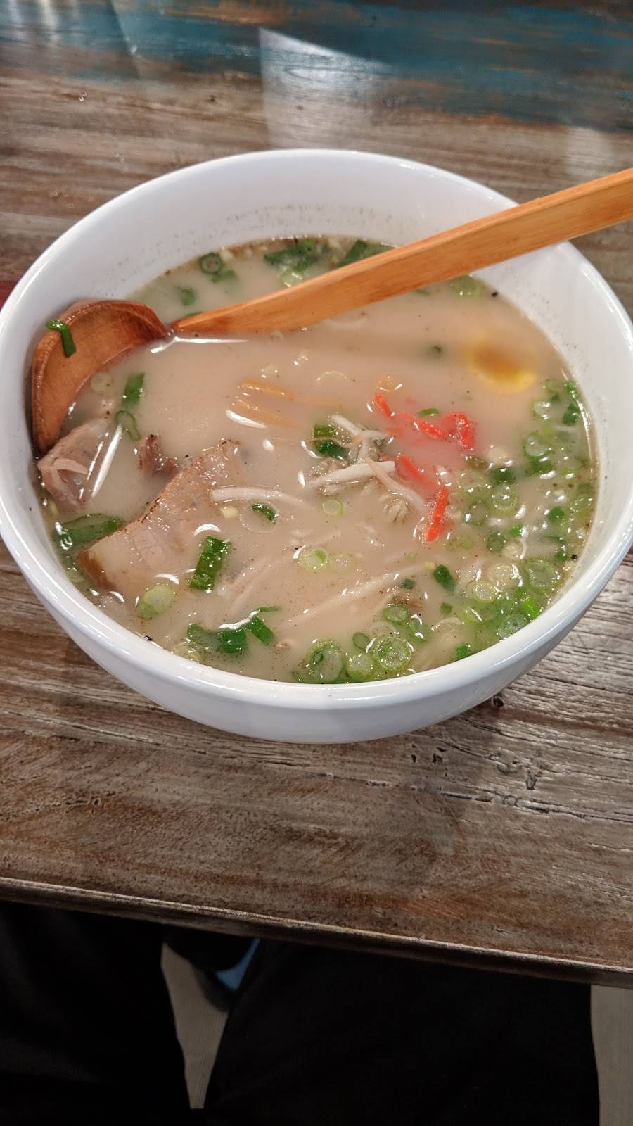 Taeji Sushi Japanese Restaurant | restaurant | 8326 Old Keene Mill Rd, West Springfield, VA 22152, USA | 7035698888 OR +1 703-569-8888