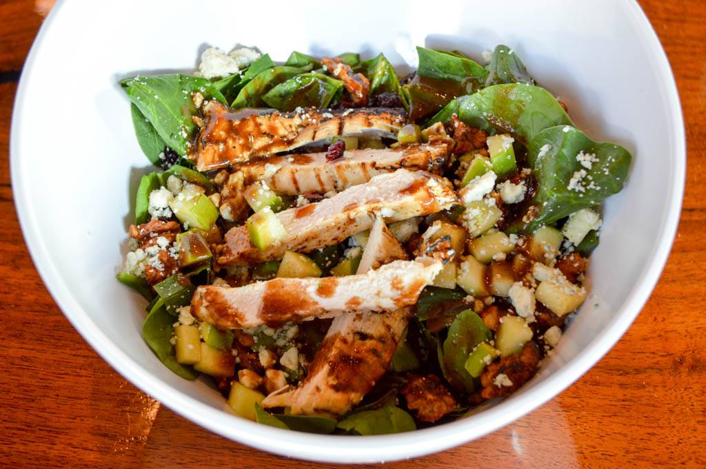 Tapped DraftHouse & Kitchen - Spring | restaurant | 20444 Kuykendahl Rd suite D, Spring, TX 77379, USA | 2817190360 OR +1 281-719-0360