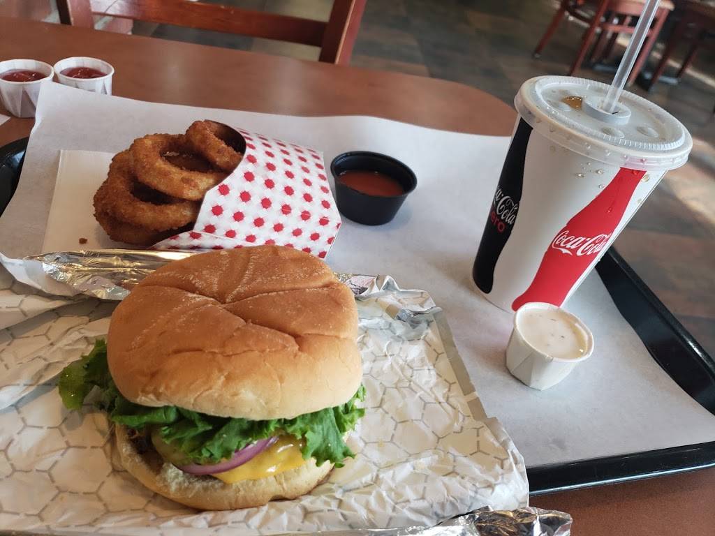 Burger Bite | restaurant | 616 Hempstead Turnpike, West Hempstead, NY 11552, USA | 5162923777 OR +1 516-292-3777