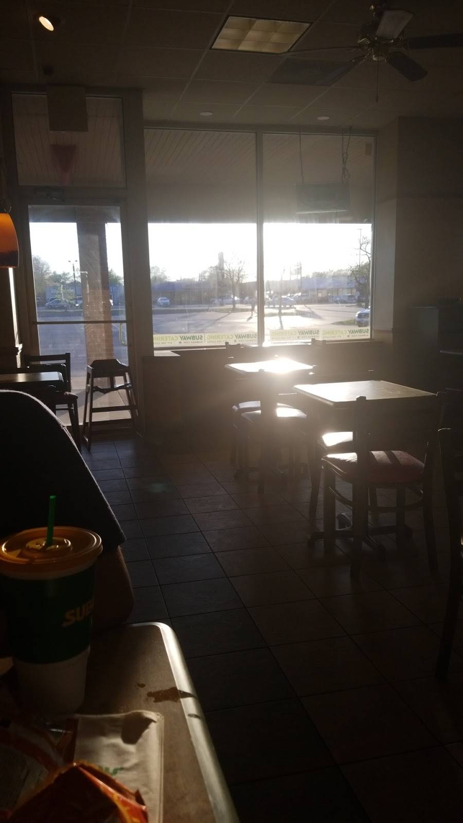 Subway Restaurants | restaurant | 1415 N Lewis Ave, Waukegan, IL 60085, USA | 8472494730 OR +1 847-249-4730