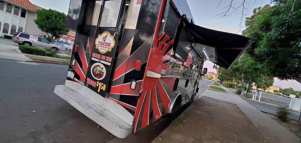 Tacos Lindo Michoacan | restaurant | 1846-1884, E 16th St, Santa Ana, CA 92701, USA | 7148054799 OR +1 714-805-4799