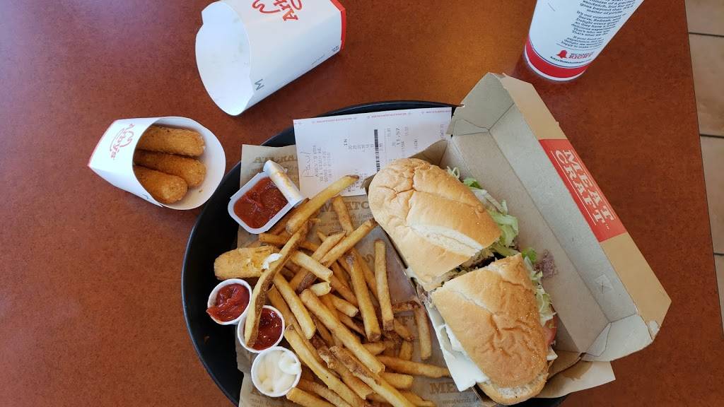 Arbys | restaurant | 700 N Sandusky Ave, Bucyrus, OH 44820, USA | 4195622168 OR +1 419-562-2168