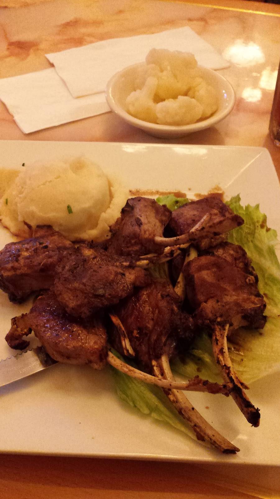 Bull & Bear Restaurant | restaurant | 462 Union Blvd, Allentown, PA 18109, USA | 6104325230 OR +1 610-432-5230