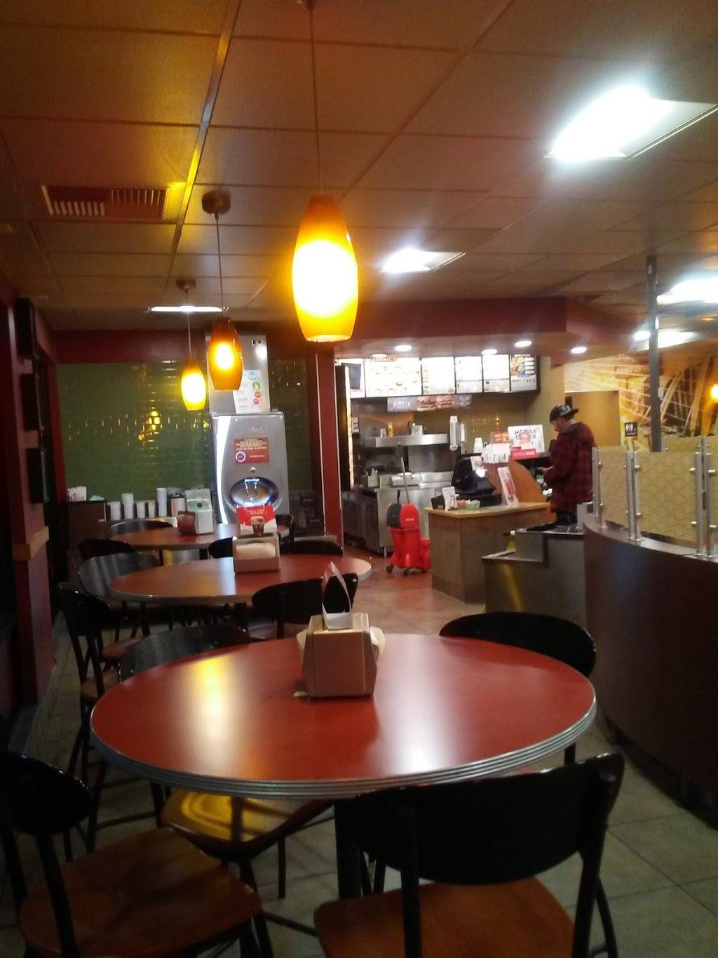 Jack in the Box | restaurant | 220 W Washington St, San Diego, CA 92103, USA | 6192608306 OR +1 619-260-8306