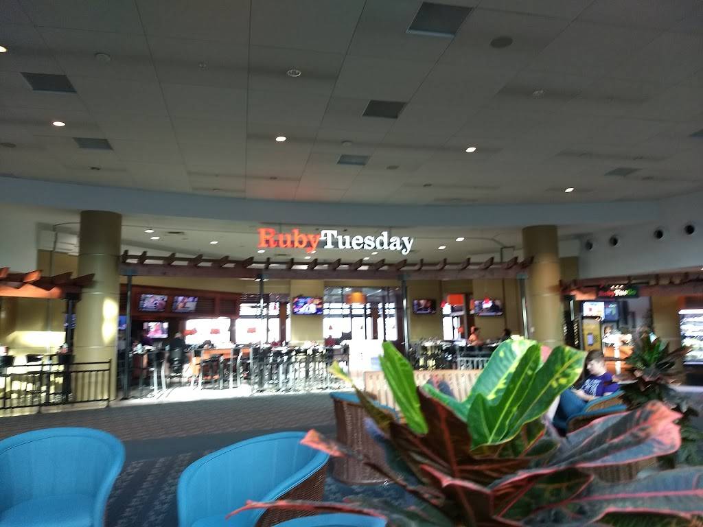 Ruby Tuesday | restaurant | 1 Jeff Fuqua Blvd, Orlando, FL 32827, USA | 4075067379 OR +1 407-506-7379
