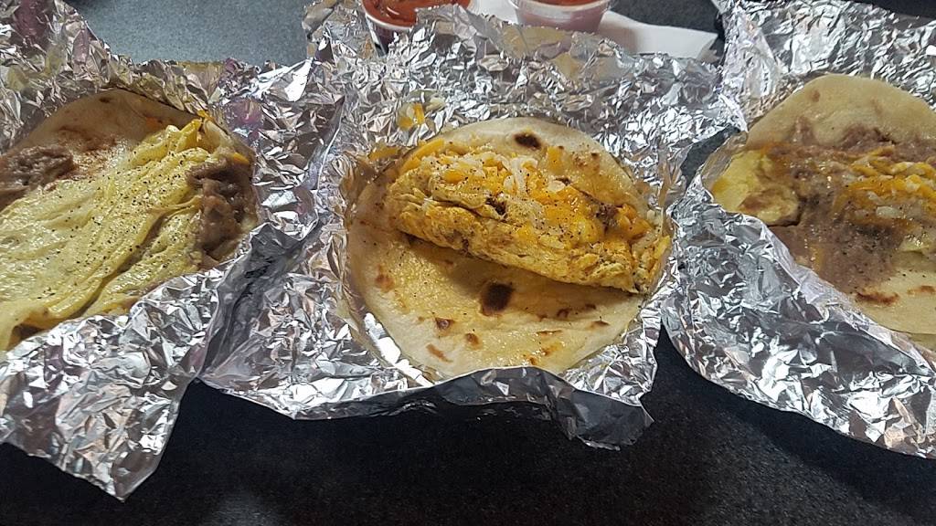 Paulas | restaurant | 1224 W Arkansas Ln, Arlington, TX 76013, USA | 8172768226 OR +1 817-276-8226