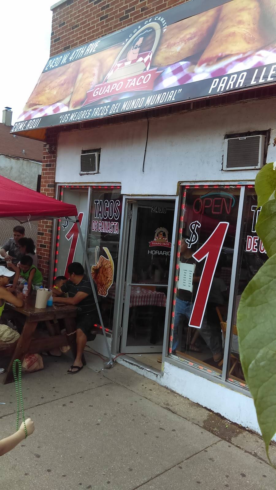 Guapo Taco | restaurant | 2430 W 47th St, Chicago, IL 60632, USA | 7736962777 OR +1 773-696-2777