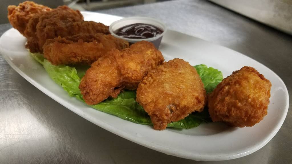 Leonas Pizzeria & Restaurant | restaurant | 6935 N Sheridan Rd, Chicago, IL 60626, USA | 7737645757 OR +1 773-764-5757