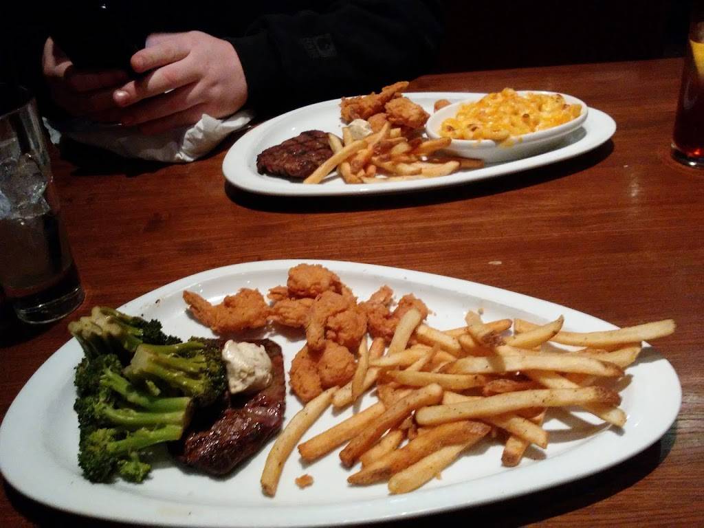 TGI Fridays | restaurant | 2804 Turkeyfoot Rd, Crestview Hills, KY 41017, USA | 8593418000 OR +1 859-341-8000