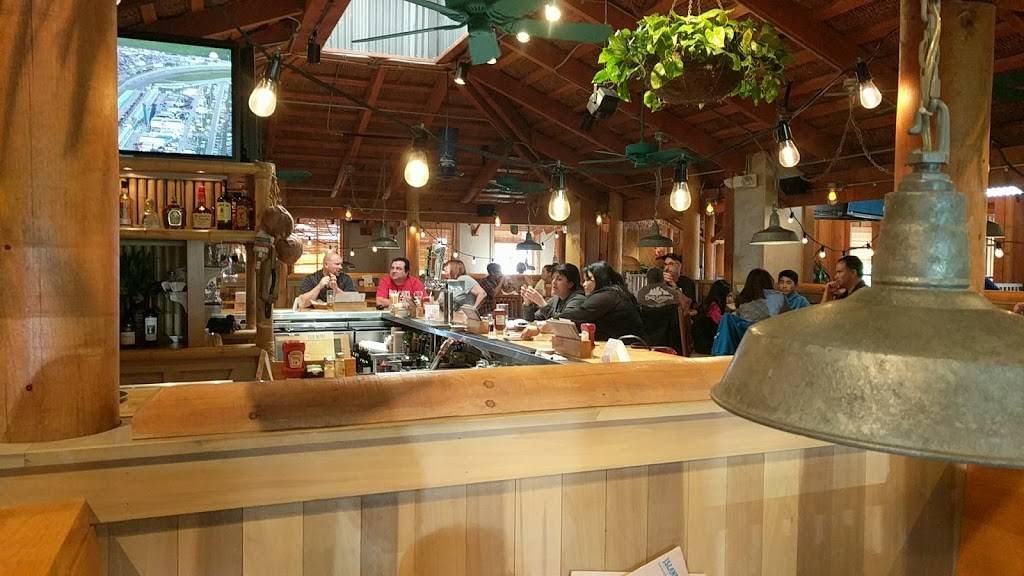 Islands Restaurant Simi Valley | restaurant | 1213 Simi Town Center Way, Simi Valley, CA 93065, USA | 8055770693 OR +1 805-577-0693