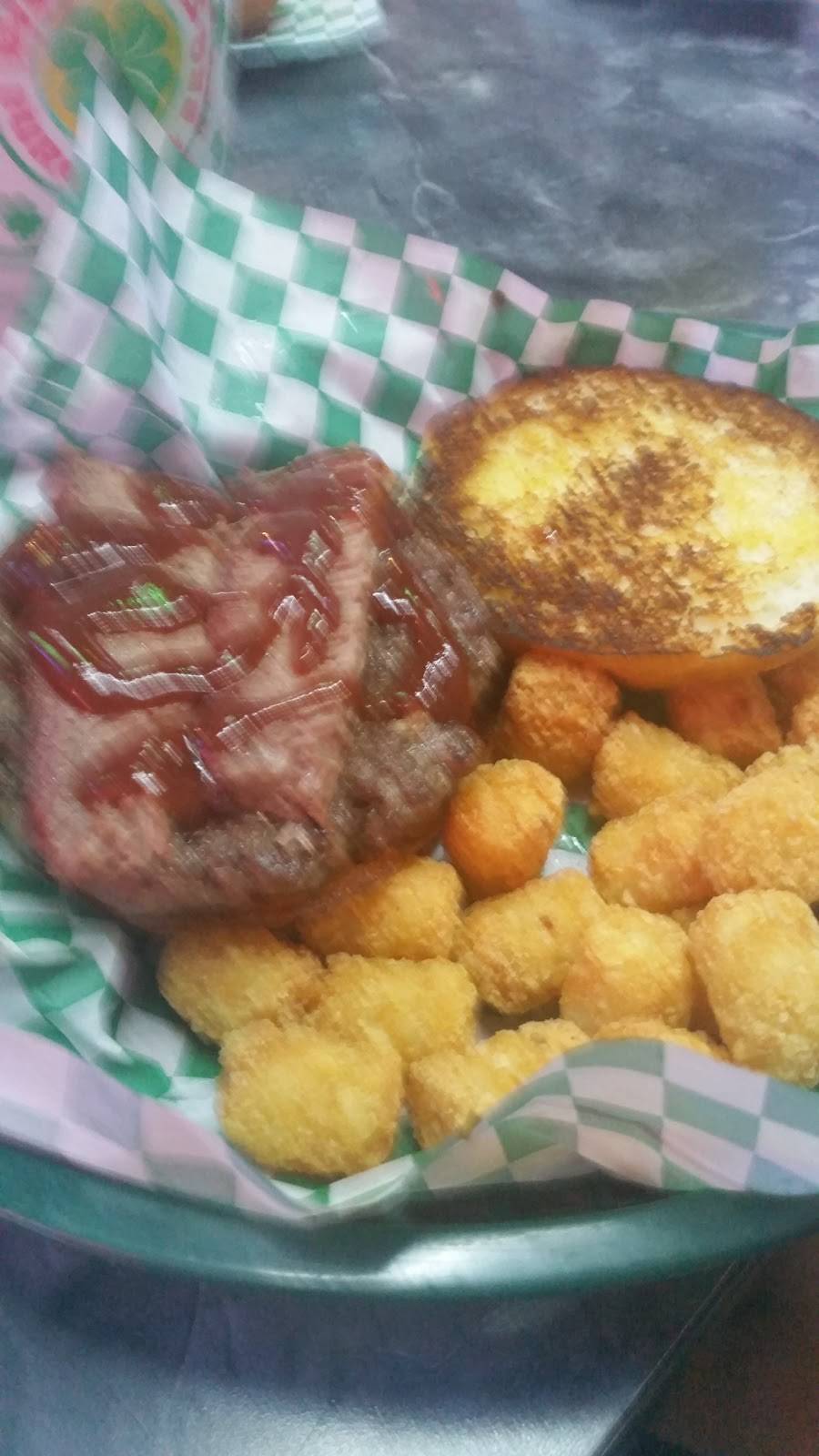 Big Lous Burgers & BBQ | restaurant | 2014 S WW White Rd, San Antonio, TX 78222, USA | 2103598015 OR +1 210-359-8015