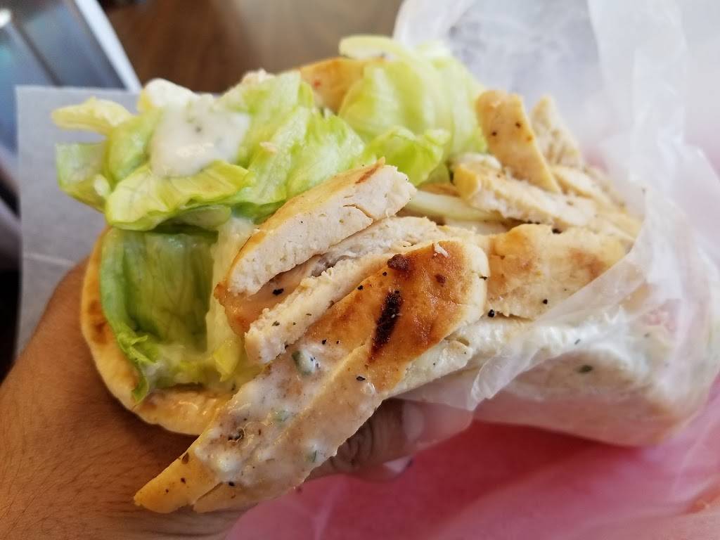 Sofos Restaurant | restaurant | 6082 Tecumseh Rd E, Windsor, ON N8T 1E3, Canada | 5199487977 OR +1 519-948-7977