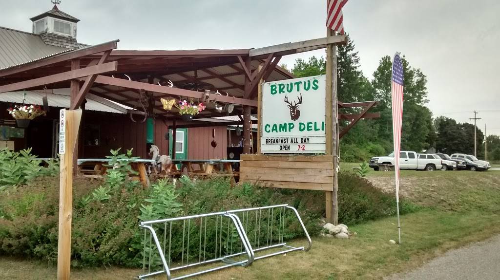 Brutus Camp Deli | restaurant | 4086 US-31, Alanson, MI 49706, USA | 2315292222 OR +1 231-529-2222