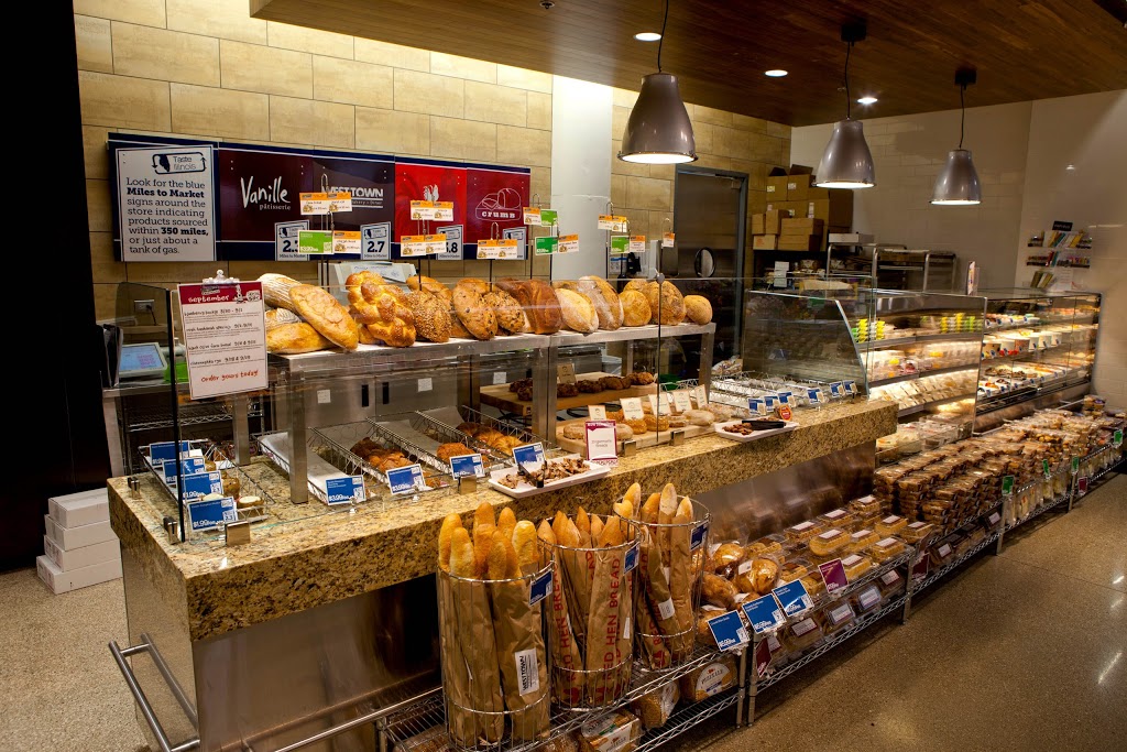 Plum Market | restaurant | 1233 N Wells St, Chicago, IL 60610, USA | 3122291400 OR +1 312-229-1400