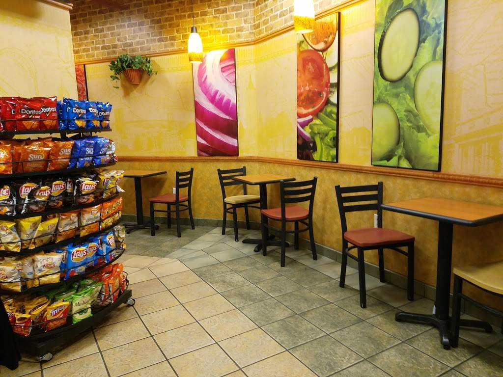 Subway Restaurants | restaurant | Seco Canyon Plaza, 27984 Seco Canyon Rd #302, Santa Clarita, CA 91350, USA | 6612639973 OR +1 661-263-9973