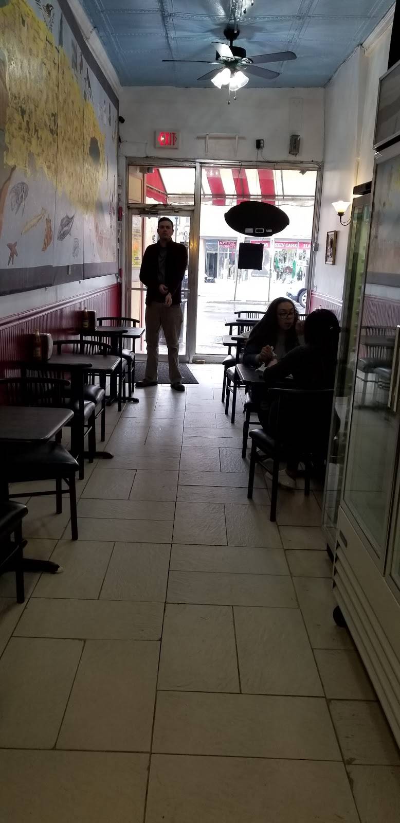 Cuchifrito | restaurant | 4 E Main St, Middletown, NY 10940, USA | 8453445141 OR +1 845-344-5141