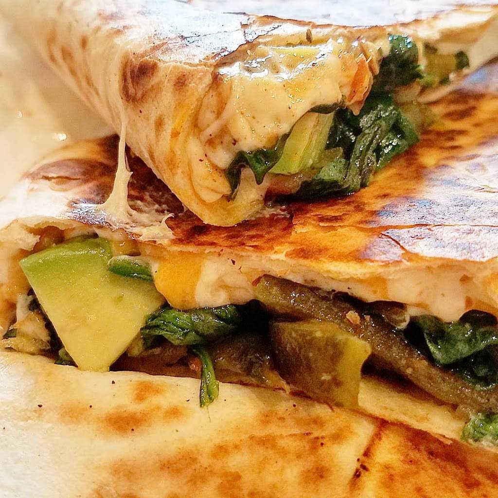 Down to Earth Vegan Kitchen | restaurant | 441 Spaniolo Dr, Arlington, TX 76010, USA | 6825834641 OR +1 682-583-4641