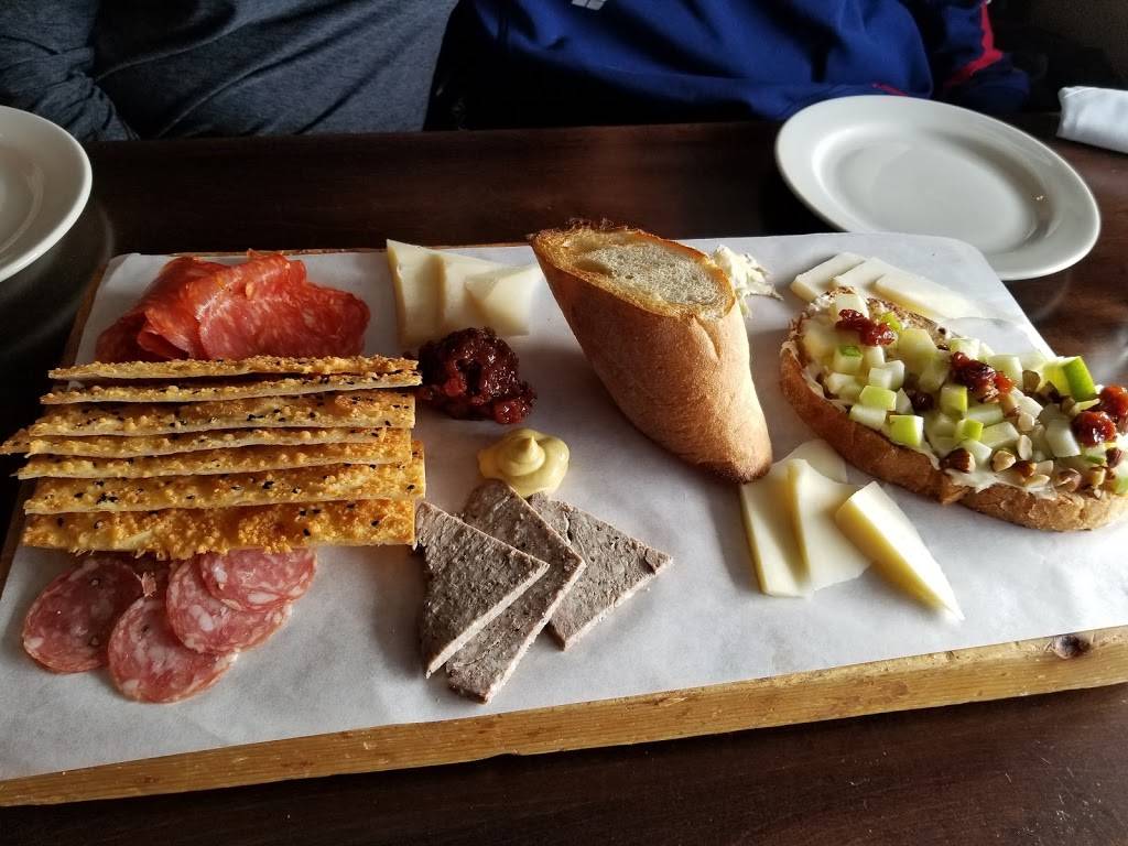 D.O.C. Wine Bar | restaurant | 326 Yorktown Shopping Center, Lombard, IL 60148, USA | 6306276666 OR +1 630-627-6666