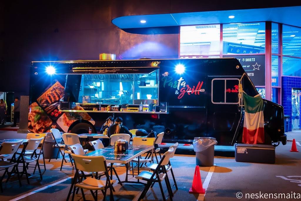 Pasta and Grill | restaurant | 13400 S Apopka Vineland Rd, Orlando, FL 32821, USA | 3054099459 OR +1 305-409-9459