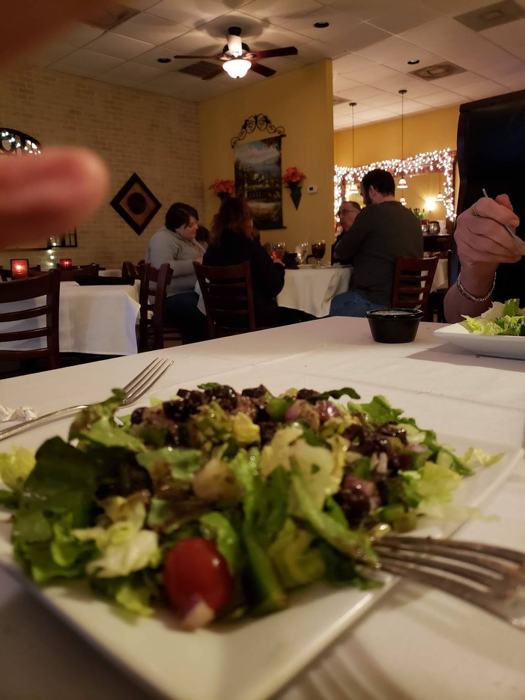 Scatoris Pizzeria & Italian Restaurant | restaurant | 1399 S Commons Dr, Myrtle Beach, SC 29588, USA | 8436503370 OR +1 843-650-3370