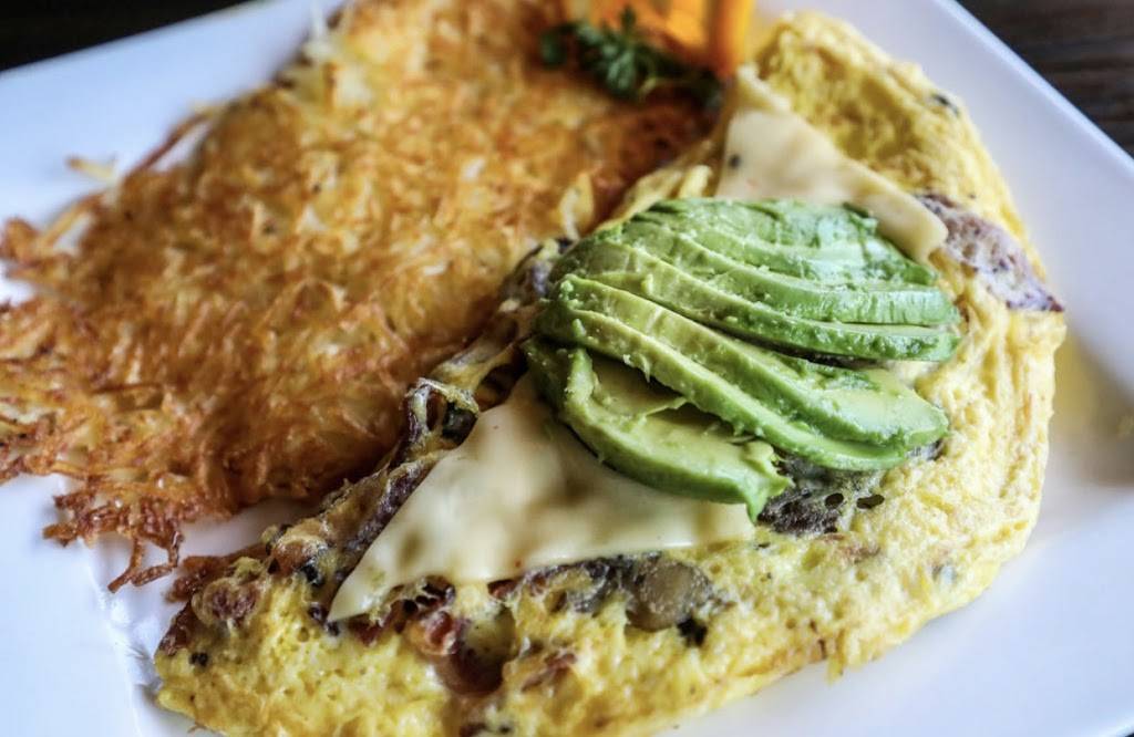 Maggie’s Sunrise Café | restaurant | 2665 Fashion Plaza, Bakersfield, CA 93306, USA | 6617421701 OR +1 661-742-1701