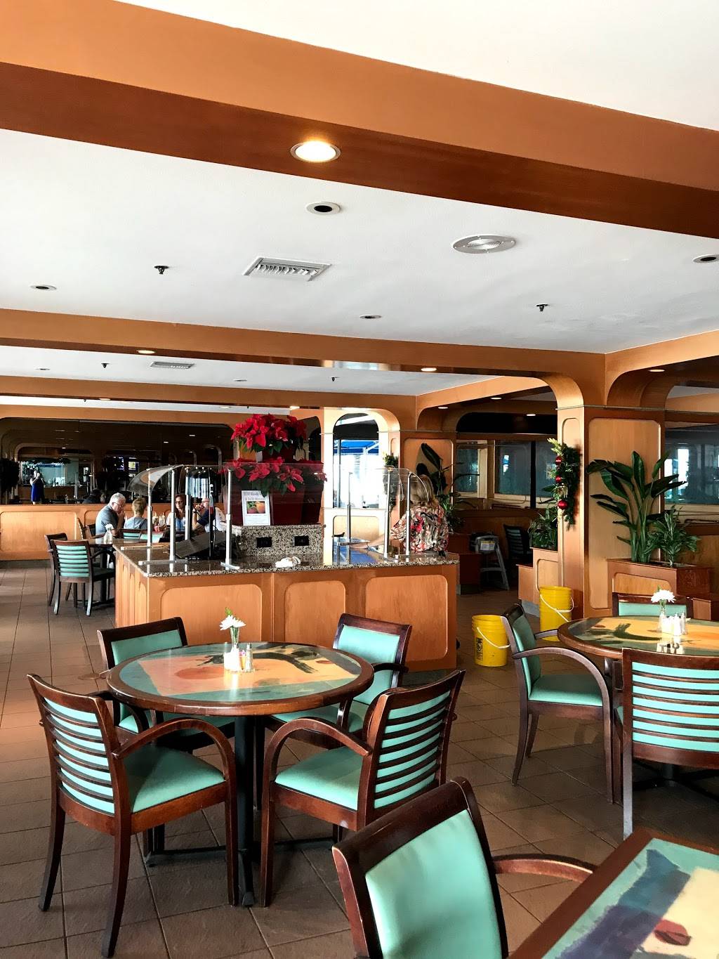 Mangos Restaurant & Tiki Bar | restaurant | 17120 Gulf Blvd, North Redington Beach, FL 33708, USA | 7273914000 OR +1 727-391-4000