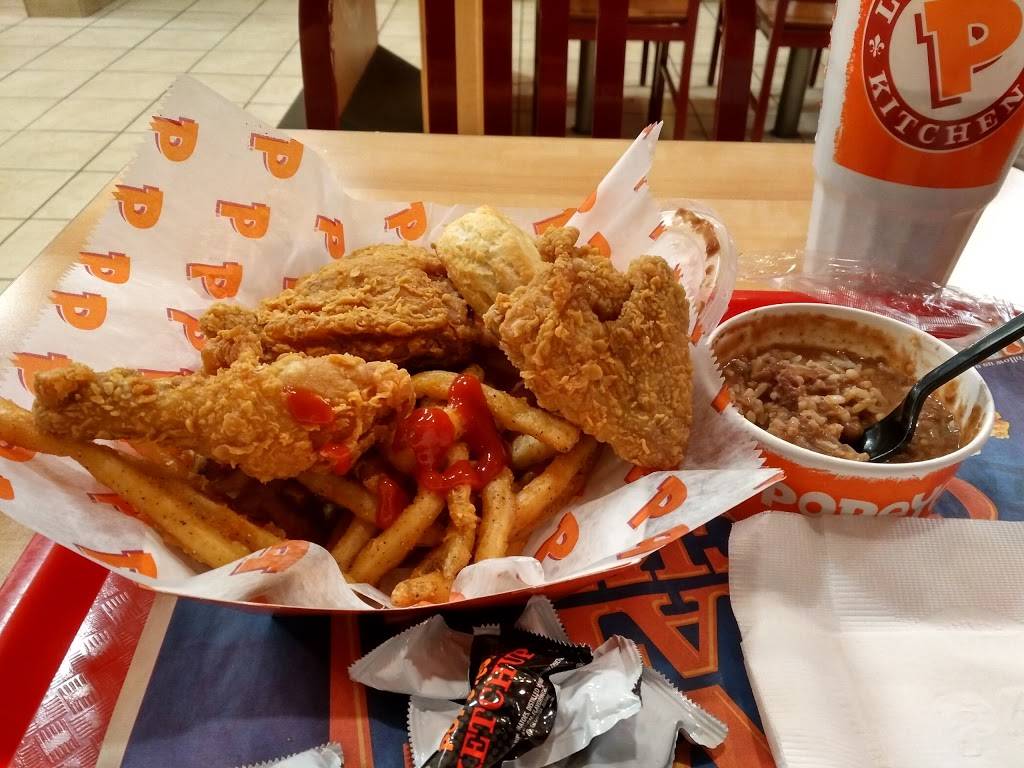 Popeyes Louisiana Kitchen | restaurant | 7711 Annapolis Rd, Lanham, MD 20706, USA | 3014592228 OR +1 301-459-2228