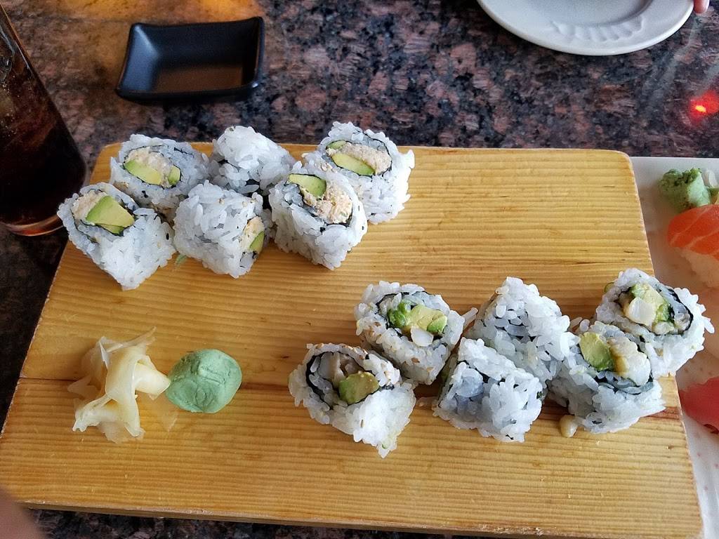 Pride Sushi and Thai | restaurant | 2706 W Peterson Ave, Chicago, IL 60659, USA | 7733813354 OR +1 773-381-3354