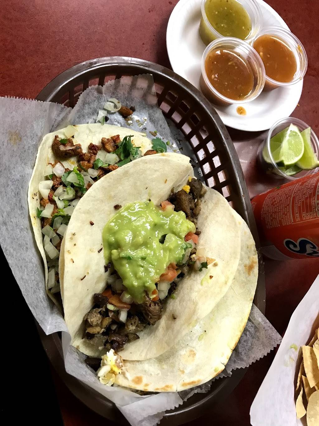 Andreas Taco Shop | restaurant | 1102 N Park St, Brenham, TX 77833, USA | 9792517078 OR +1 979-251-7078