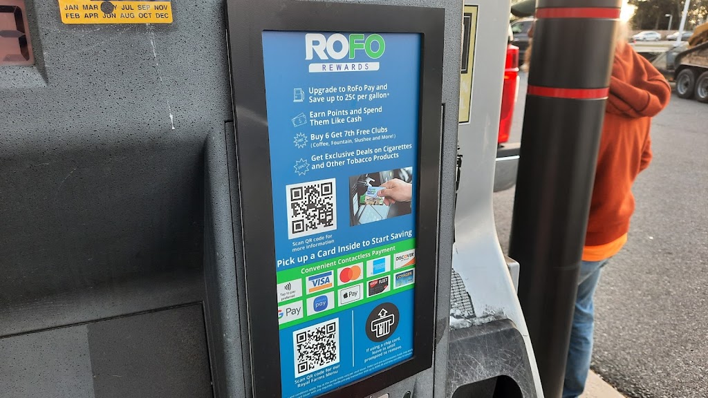 Royal Farms | meal takeaway | 11460 S Dupont Hwy, Felton, DE 19943, USA | 3022846014 OR +1 302-284-6014