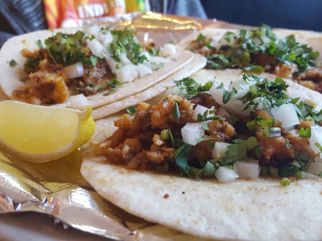 Los Chachos Mexican Cuisine | restaurant | 4747 State Rd 46, Bloomington, IN 47404, USA | 8128768447 OR +1 812-876-8447