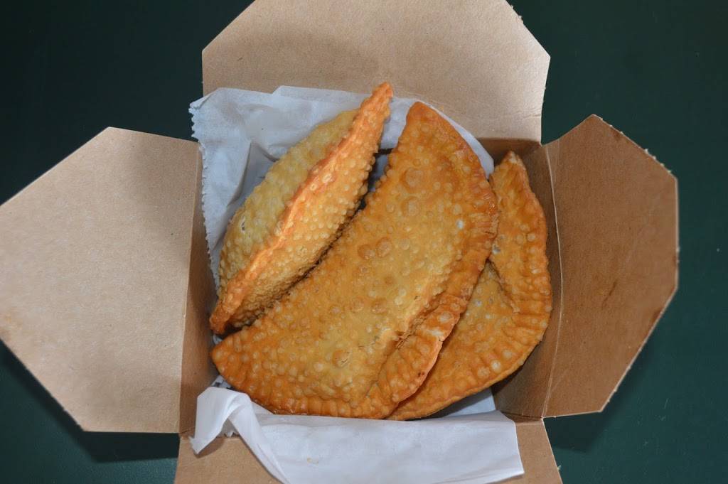 Nilsas Puerto Rican Bistro | restaurant | 9002 N 40th St, Tampa, FL 33604, USA | 8133029967 OR +1 813-302-9967