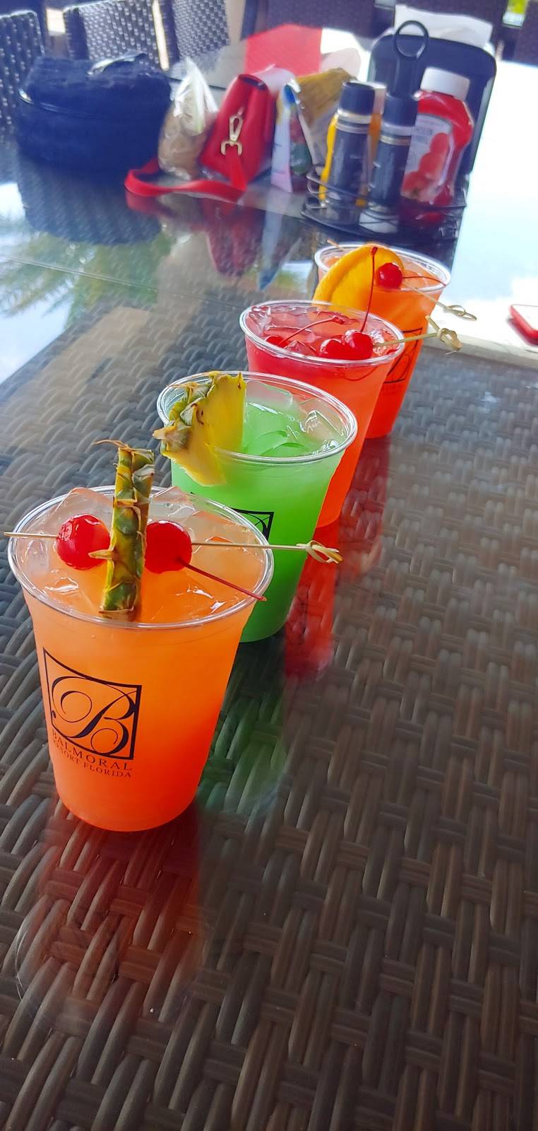 Balmoral Bar & Grill | restaurant | 124 Kenny Blvd, Haines City, FL 33844, USA | 8635883097 OR +1 863-588-3097