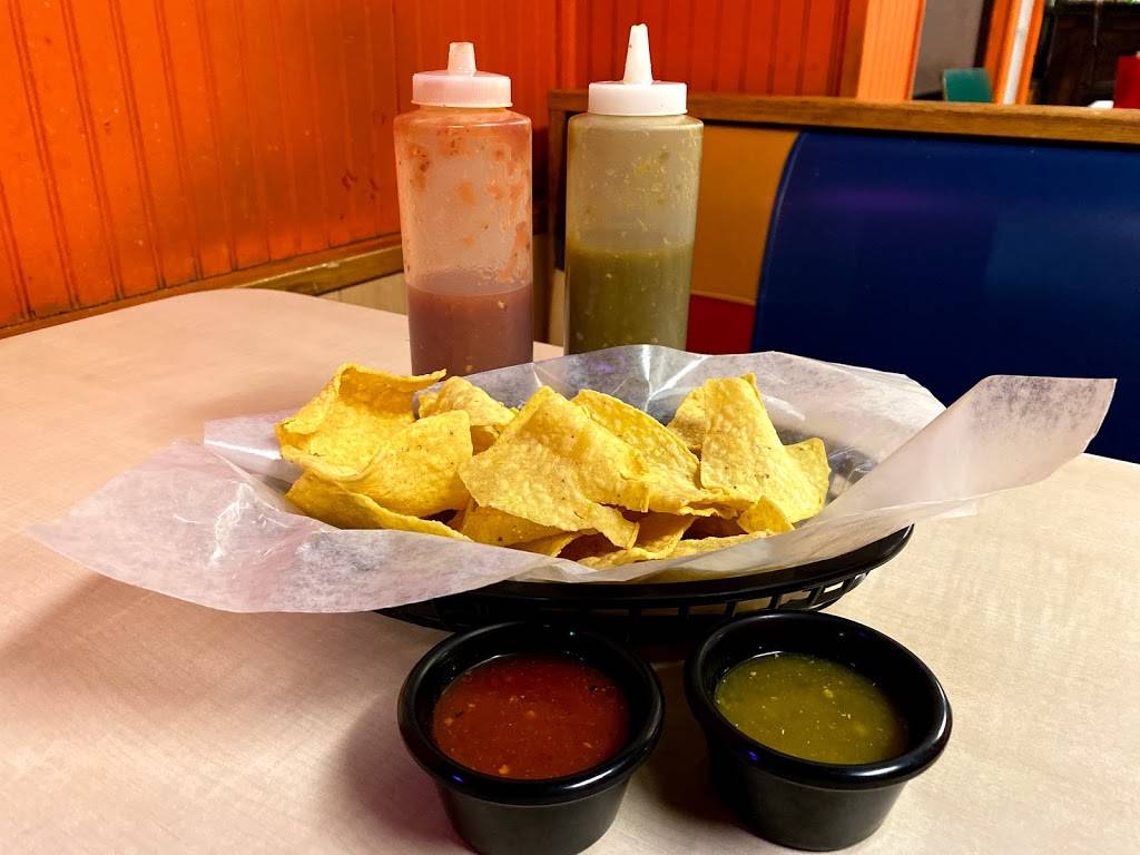 Tacos El Matador | restaurant | 1230 Merriam Ln, Kansas City, KS 66103, USA | 9136779065 OR +1 913-677-9065