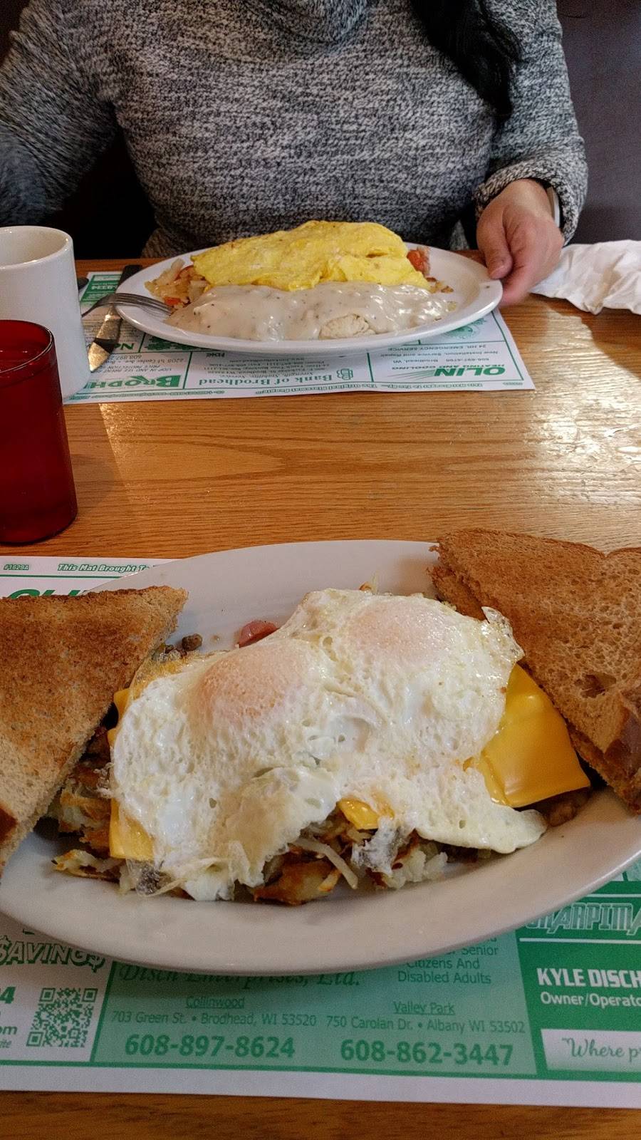 Country Garden Restaurant | restaurant | 913 W Exchange St, Brodhead, WI 53520, USA | 6088974483 OR +1 608-897-4483