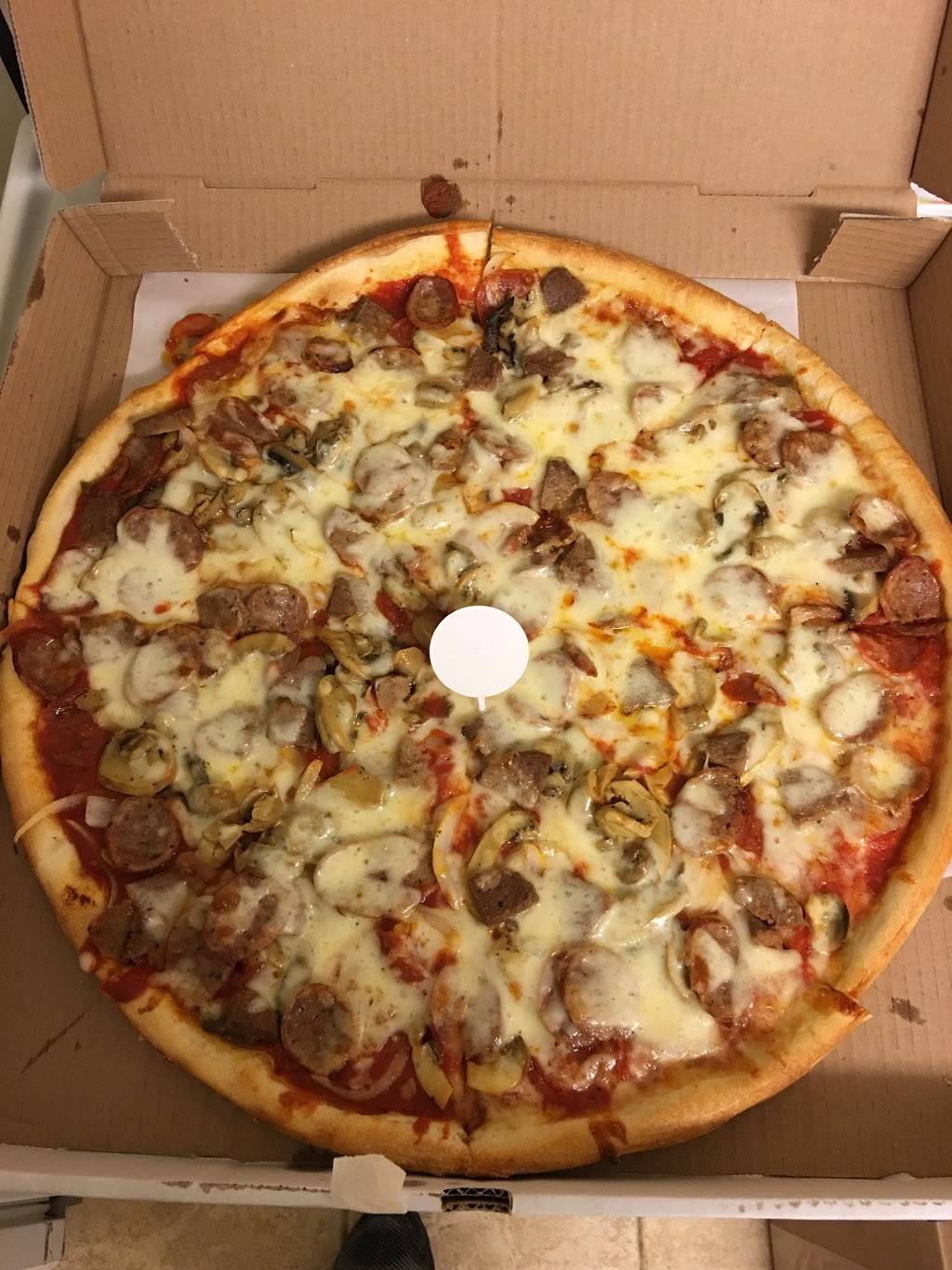 Gabys Pizza | restaurant | 204-23 Hillside Avenue, Hollis, NY 11423, USA | 7187409716 OR +1 718-740-9716