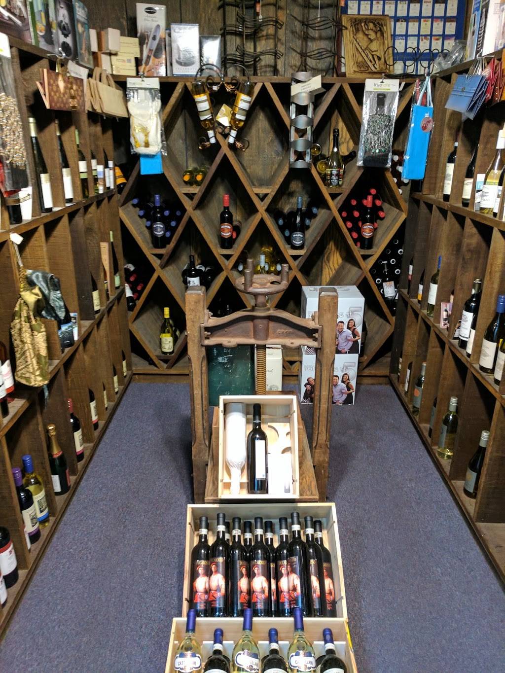 The Purple Foot | restaurant | 1035 W Broad St, Waynesboro, VA 22980, USA | 5409429463 OR +1 540-942-9463