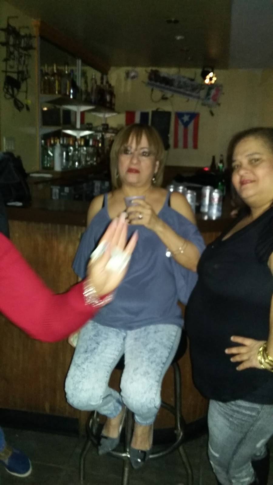 El Nuevo Lareno | restaurant | 643 Chestnut St, Camden, NJ 08103, USA | 8563380990 OR +1 856-338-0990