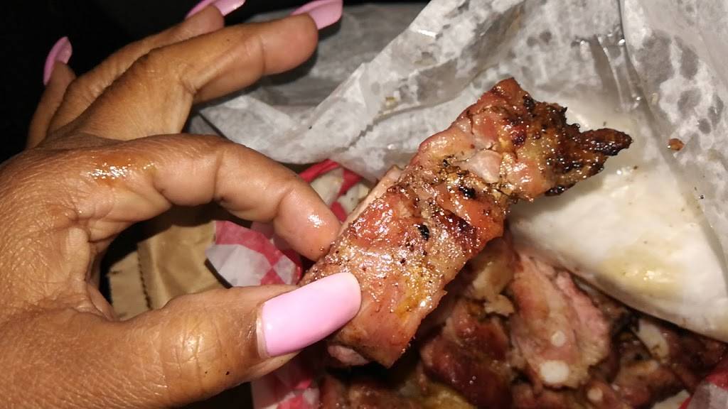 The Full Slab | restaurant | 8340 S Stony Island Ave, Chicago, IL 60617, USA | 3126207522 OR +1 312-620-7522