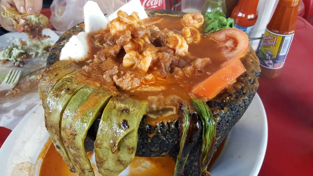 Titos | restaurant | Blvd. de las Bellas Artes 197, Nueva Tijuana, 22435 Tijuana, B.C., Mexico | 016644482241 OR +52 664 448 2241