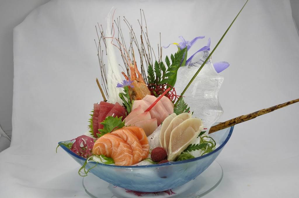 Tokyo Asian Fusion Sushi Hibachi Steakhouse & Bar | restaurant | 415 Cooley St, Springfield, MA 01128, USA | 4137823333 OR +1 413-782-3333