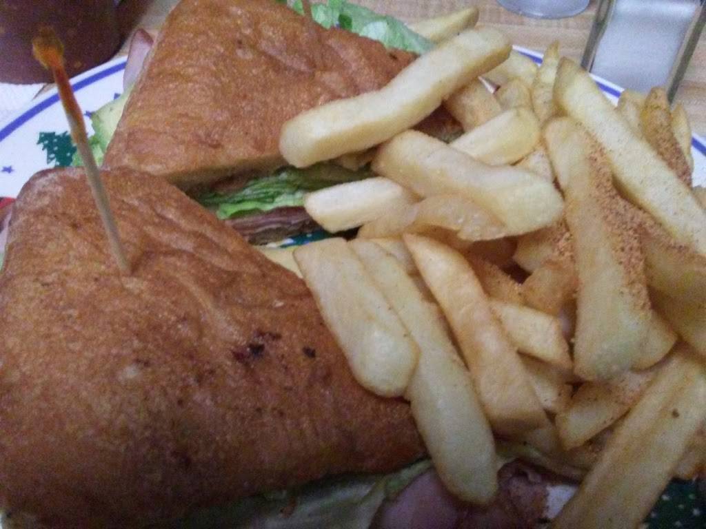 B & C Burgers | restaurant | 1868 N Placentia Ave, Placentia, CA 92870, USA | 7142235881 OR +1 714-223-5881