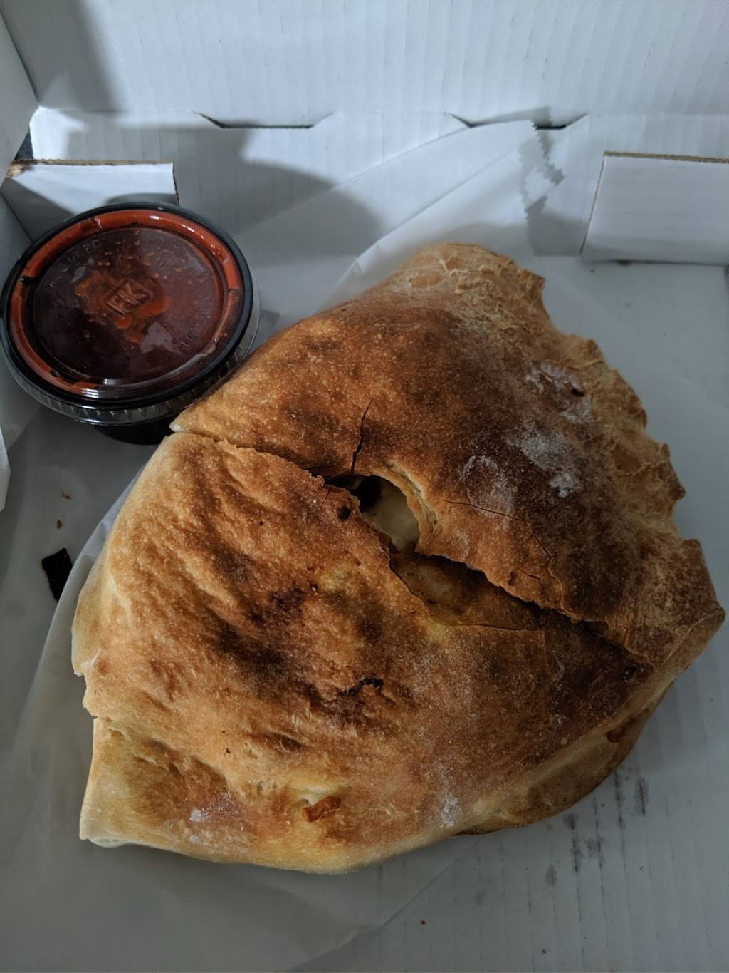 Aracri Pizzeria | restaurant | 1607 N High St, Columbus, OH 43201, USA | 6147547925 OR +1 614-754-7925