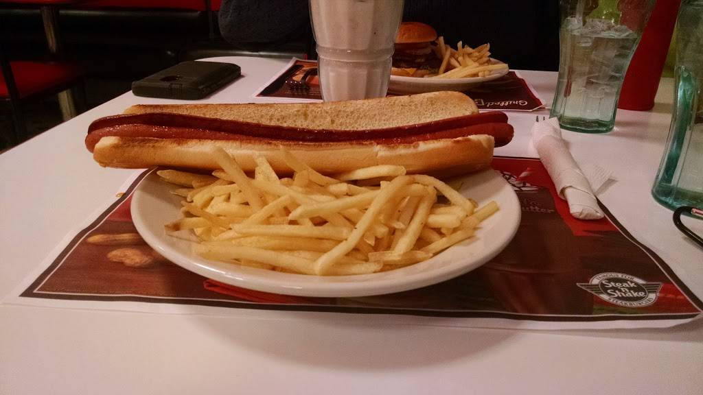 Steak n Shake | restaurant | 4105 E 96th St, Indianapolis, IN 46240, USA | 3178441355 OR +1 317-844-1355