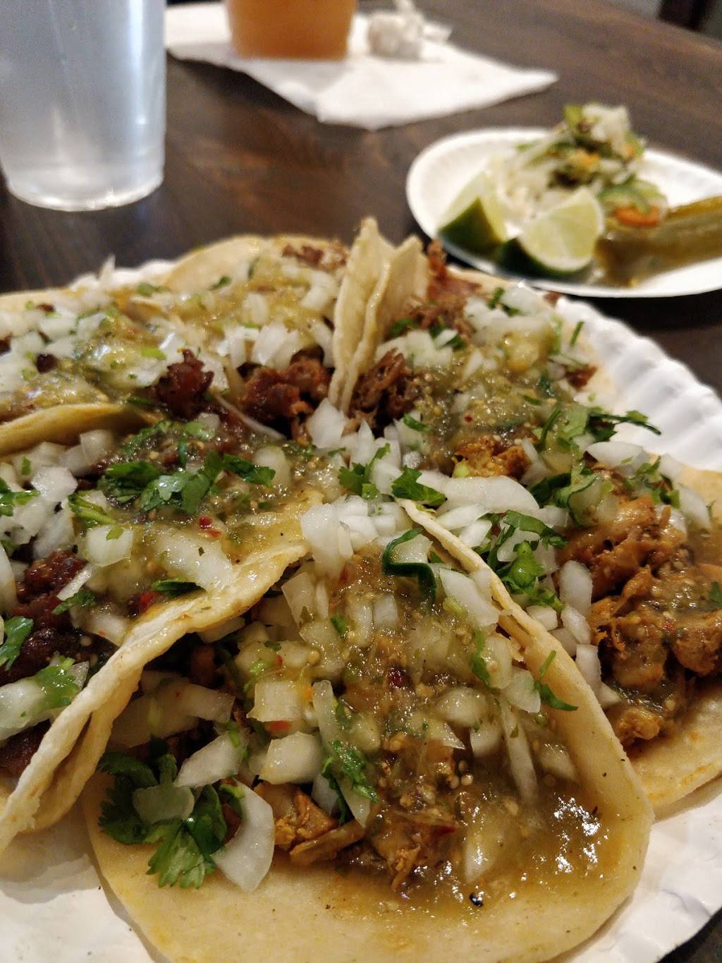 Taqueria El Grullense | restaurant | 117 N Sacramento St, Lodi, CA 95240, USA | 2093333303 OR +1 209-333-3303